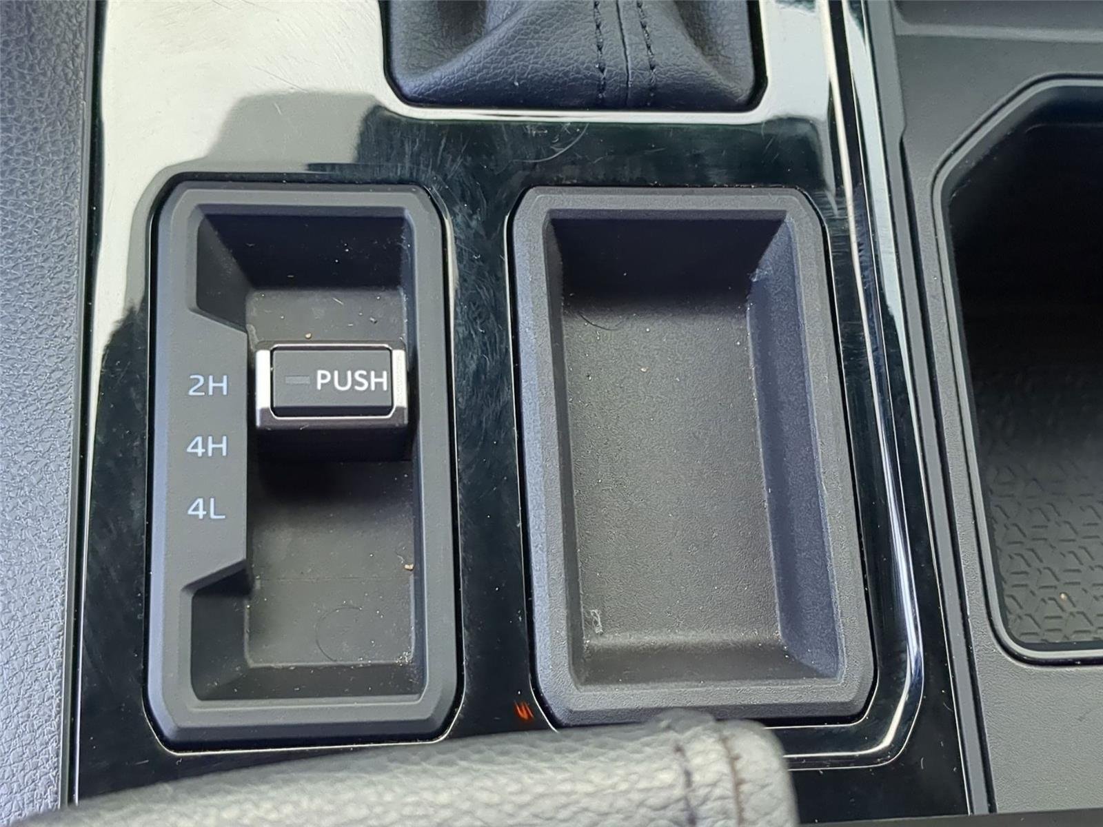 Used 2026 Ice Cap Toyota SR image 30