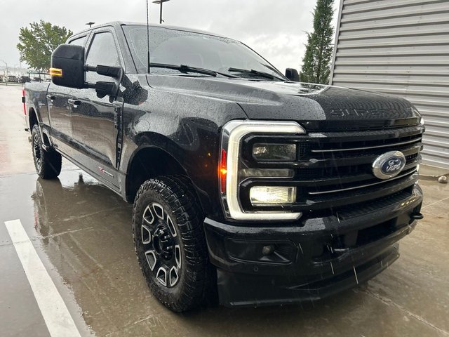 2025 Ford F-250 Platinum