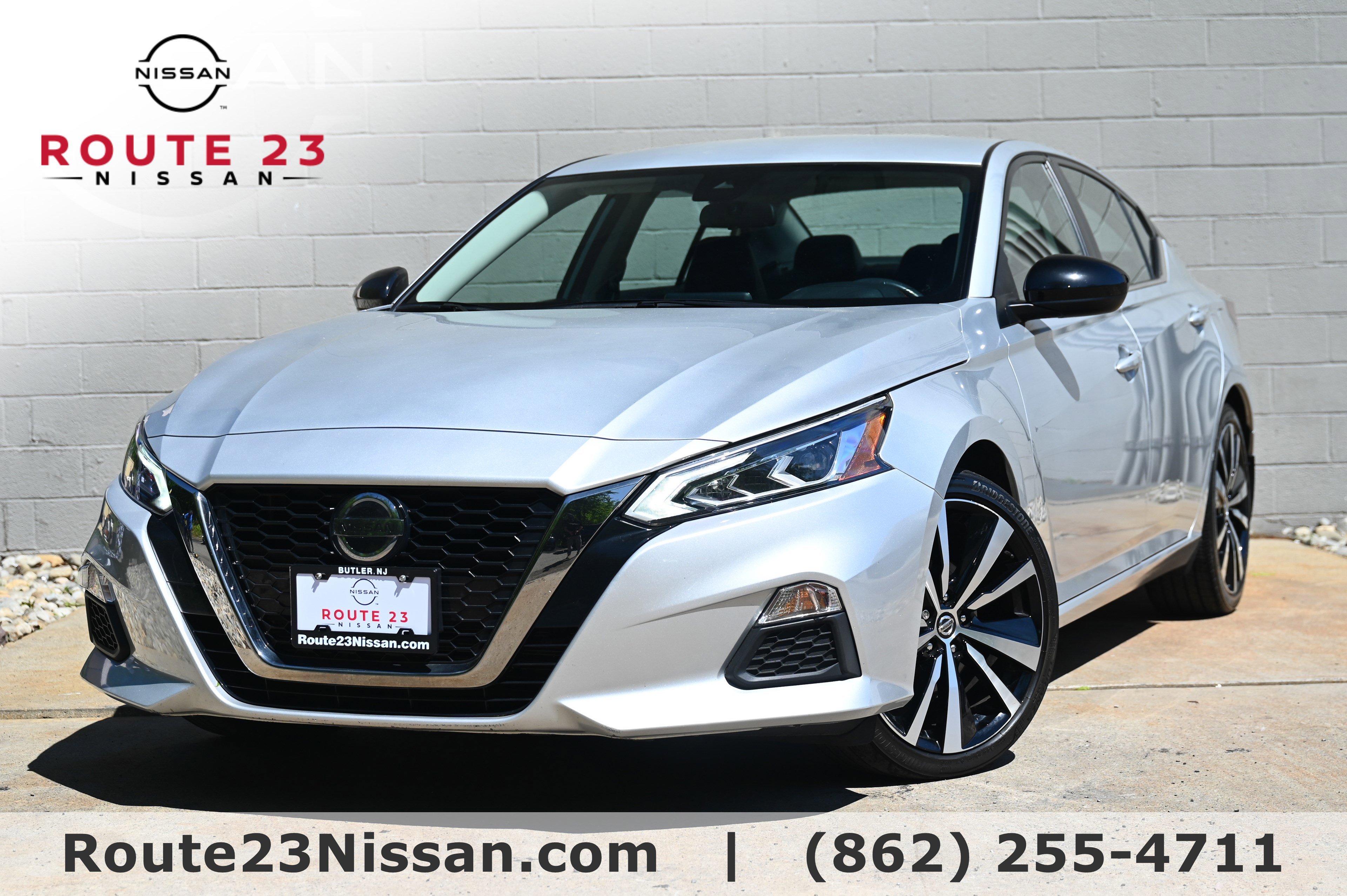 2022 Nissan Altima SR