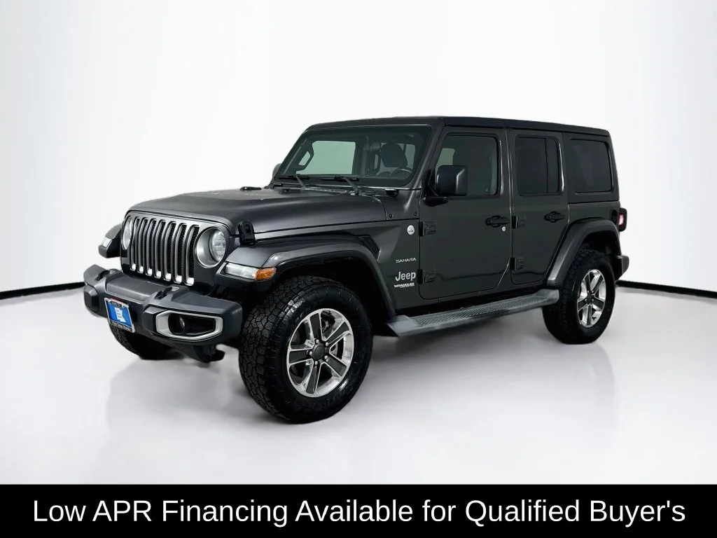 Used 2018 Granite Crystal Metallic Clearcoat Jeep Unlimited Sahara image 3