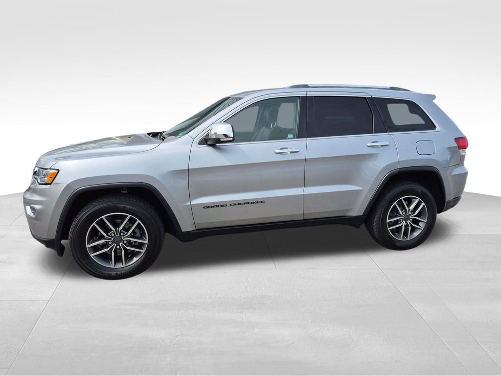 Used 2020 Silver Jeep Limited image 3
