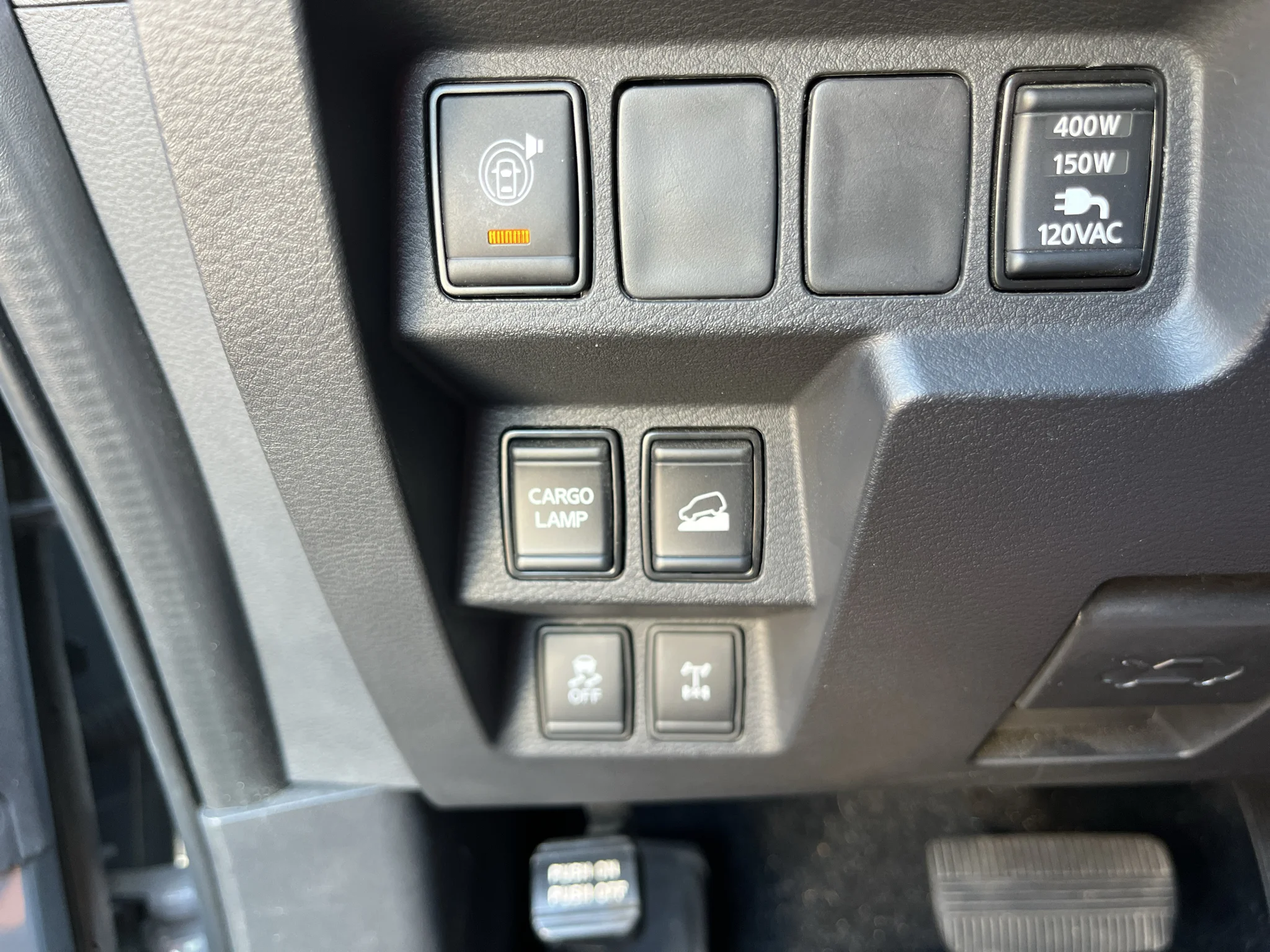 Used 2023 Boulder Gray Pearl Nissan PRO-4X image 18
