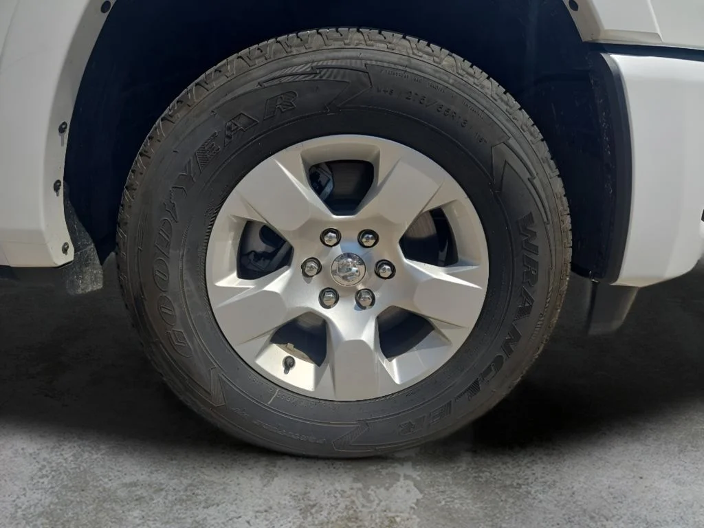 Used 2026 White Ram  image 40