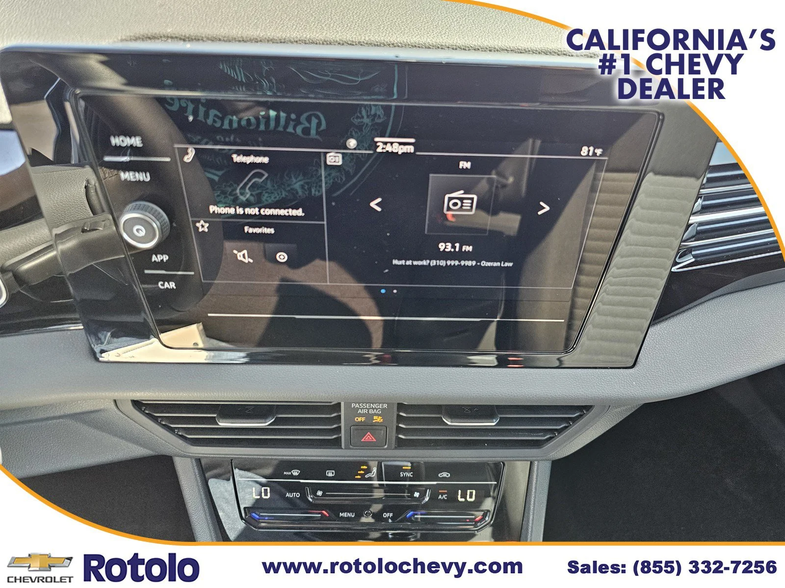 Used 2025  Volkswagen S image 24