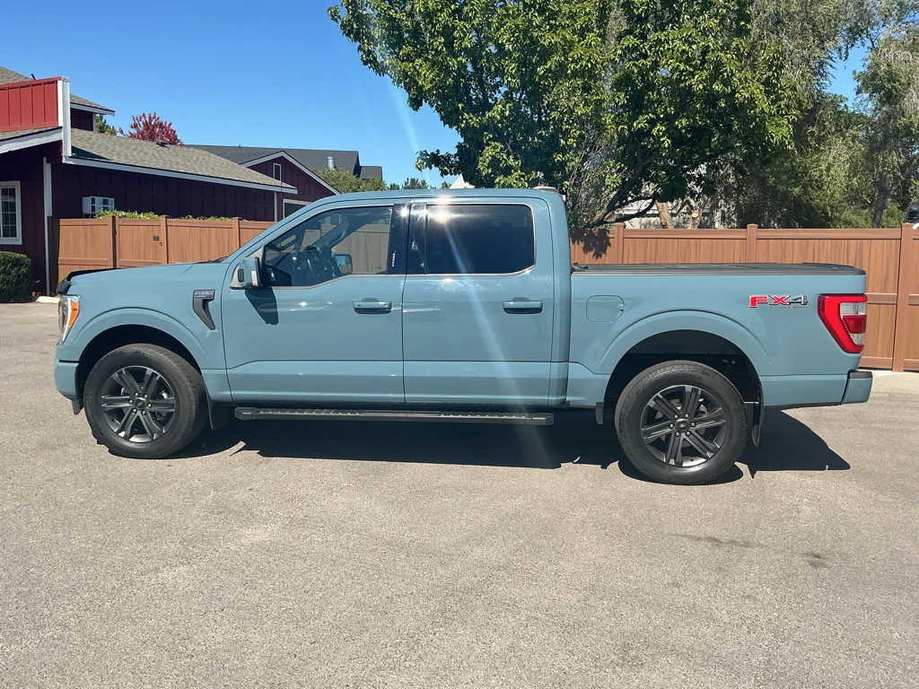 Used 2023 Area 51 Blue Ford LARIAT image 8