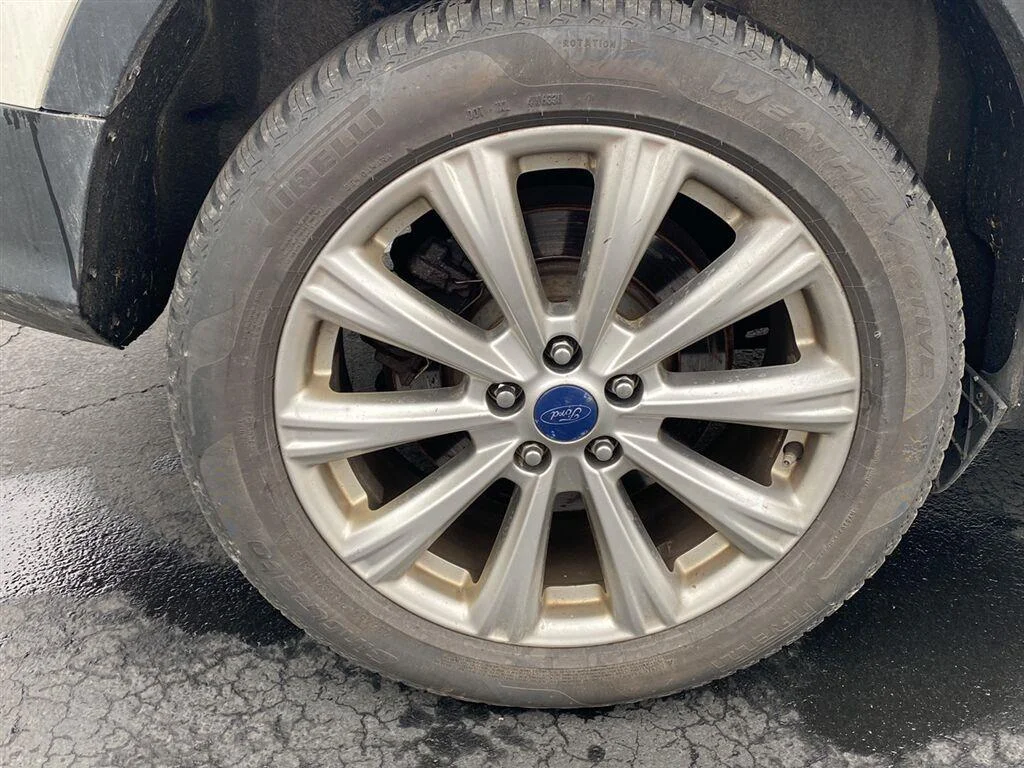 Used 2017 White Platinum Tri-Coat Metallic Ford Titanium image 12