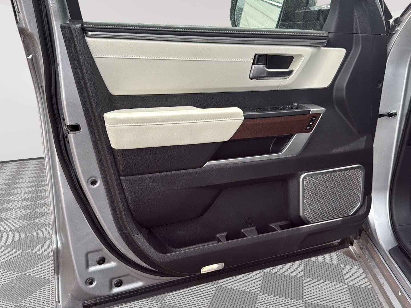 2024 Toyota Tundra Capstone - Photo 26