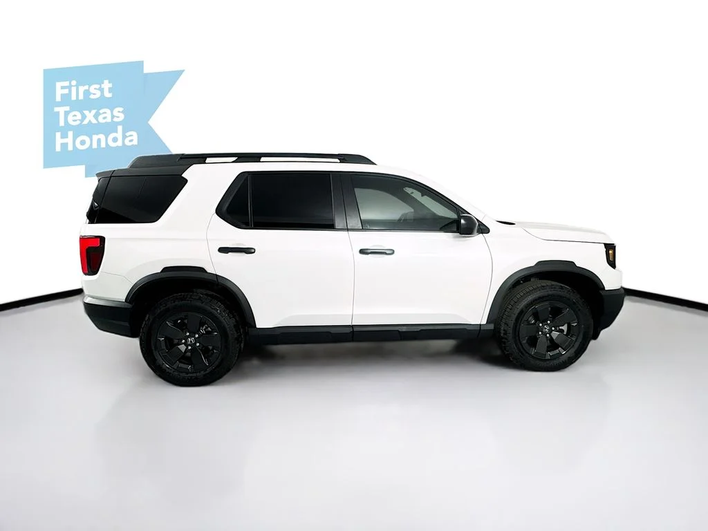 New 2026 Platinum White Pearl Honda RTL Towing image 9