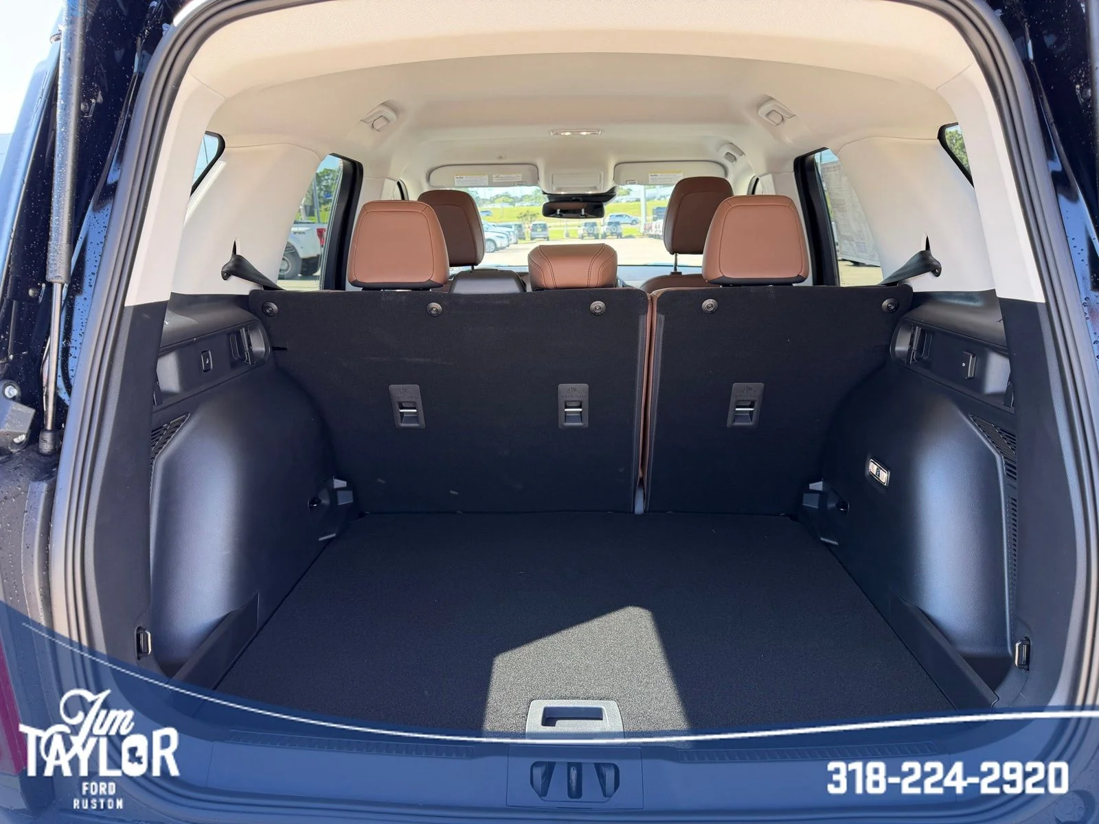 New 2026 Shadow Black Ford Outer Banks® image 11
