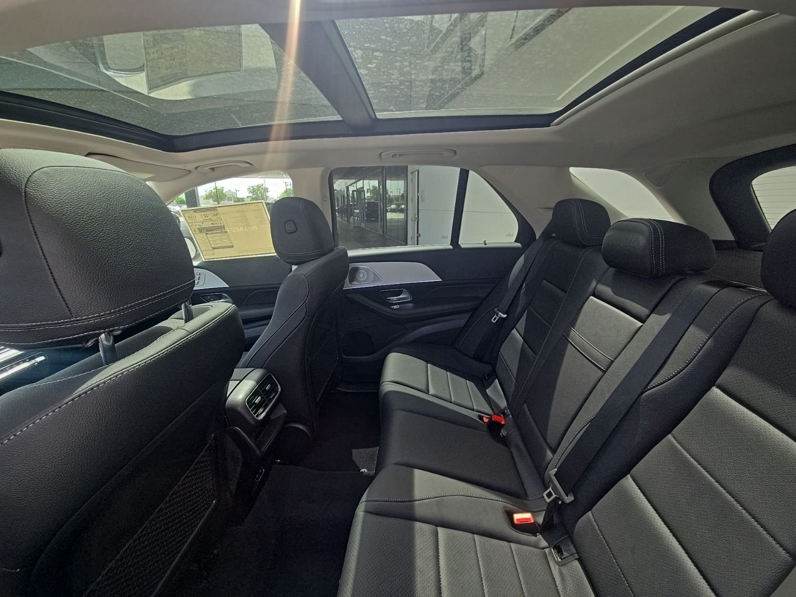 New 2026 Cirrus Silver Metallic Mercedes-Benz GLE 450e image 5