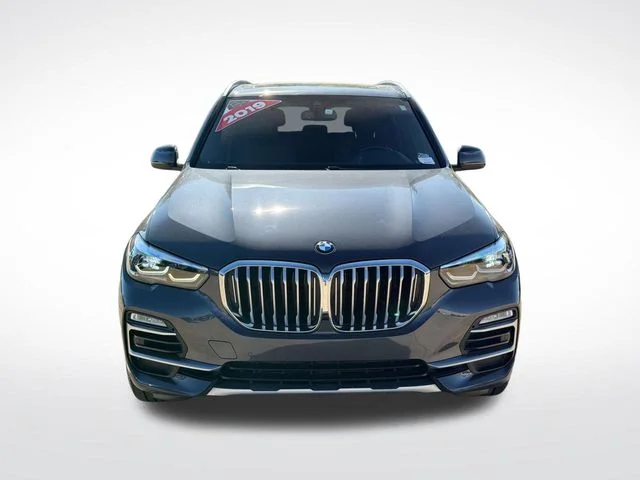 Used 2019 Gray BMW xDrive40i image 12