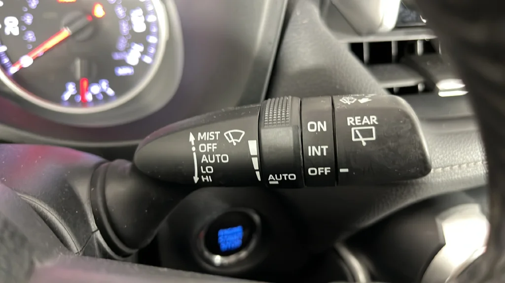 2019 Toyota RAV4 XLE Premium - Photo 27