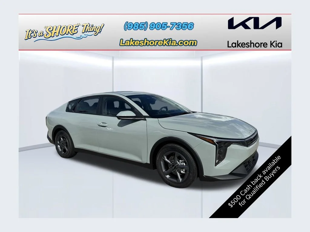 2026 Kia K4 LXS