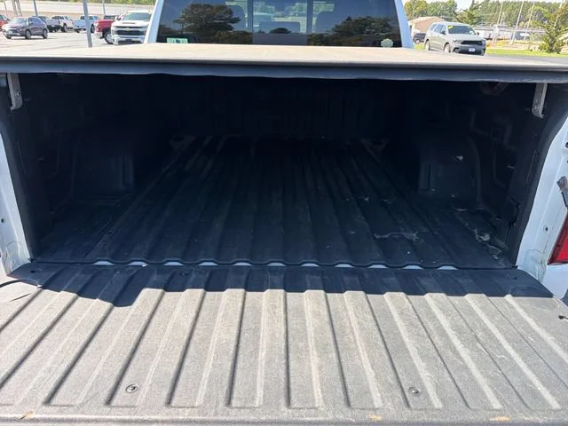Used 2019 IRIDESCENT PEARL TRICOAT Chevrolet High Country image 5