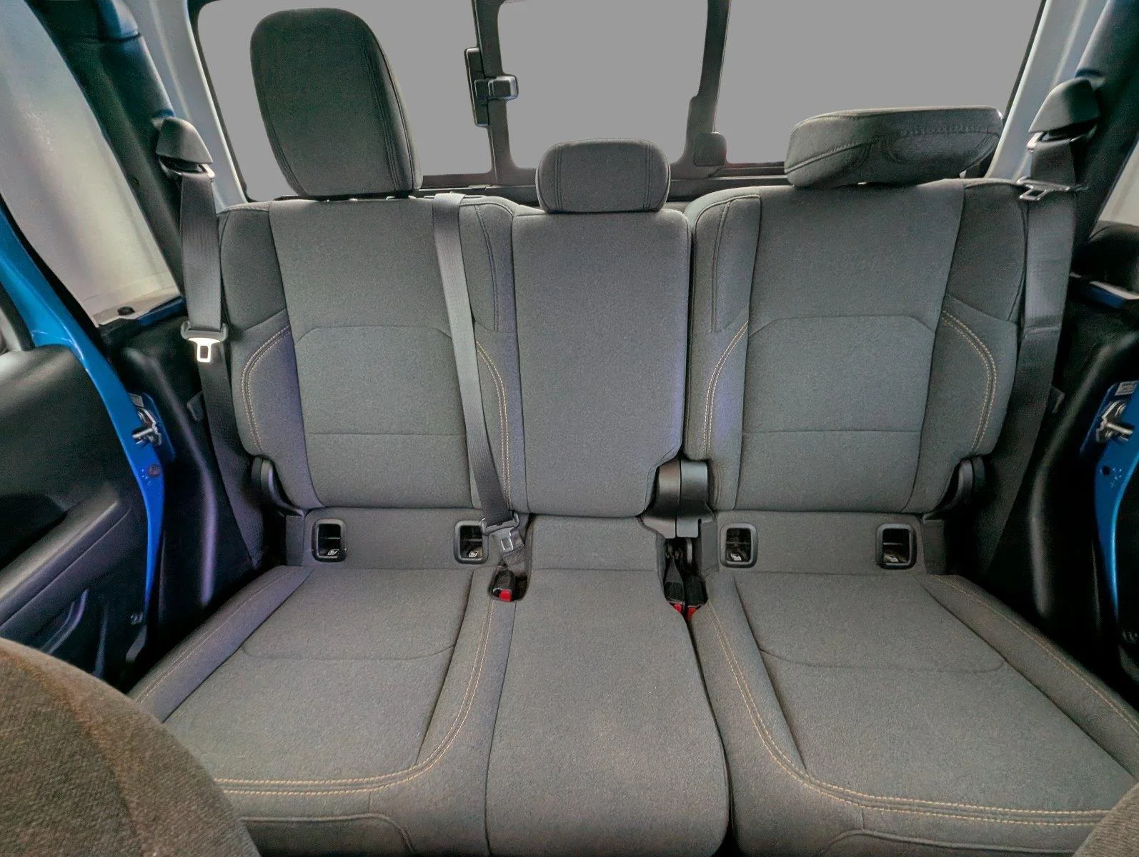Used 2024 Hydro Blue Pearlcoat Jeep Sport image 30