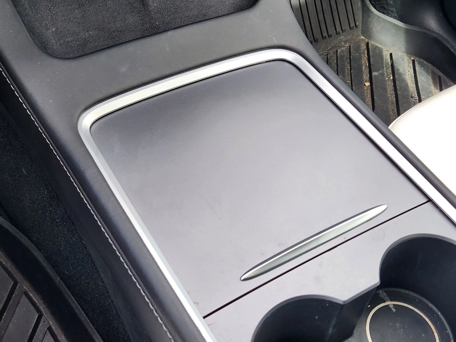 Used 2022 White Tesla Long Range image 18