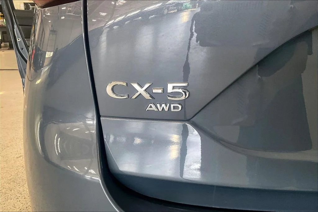 Used 2025 Gray Mazda 2.5 S Carbon Edition image 7
