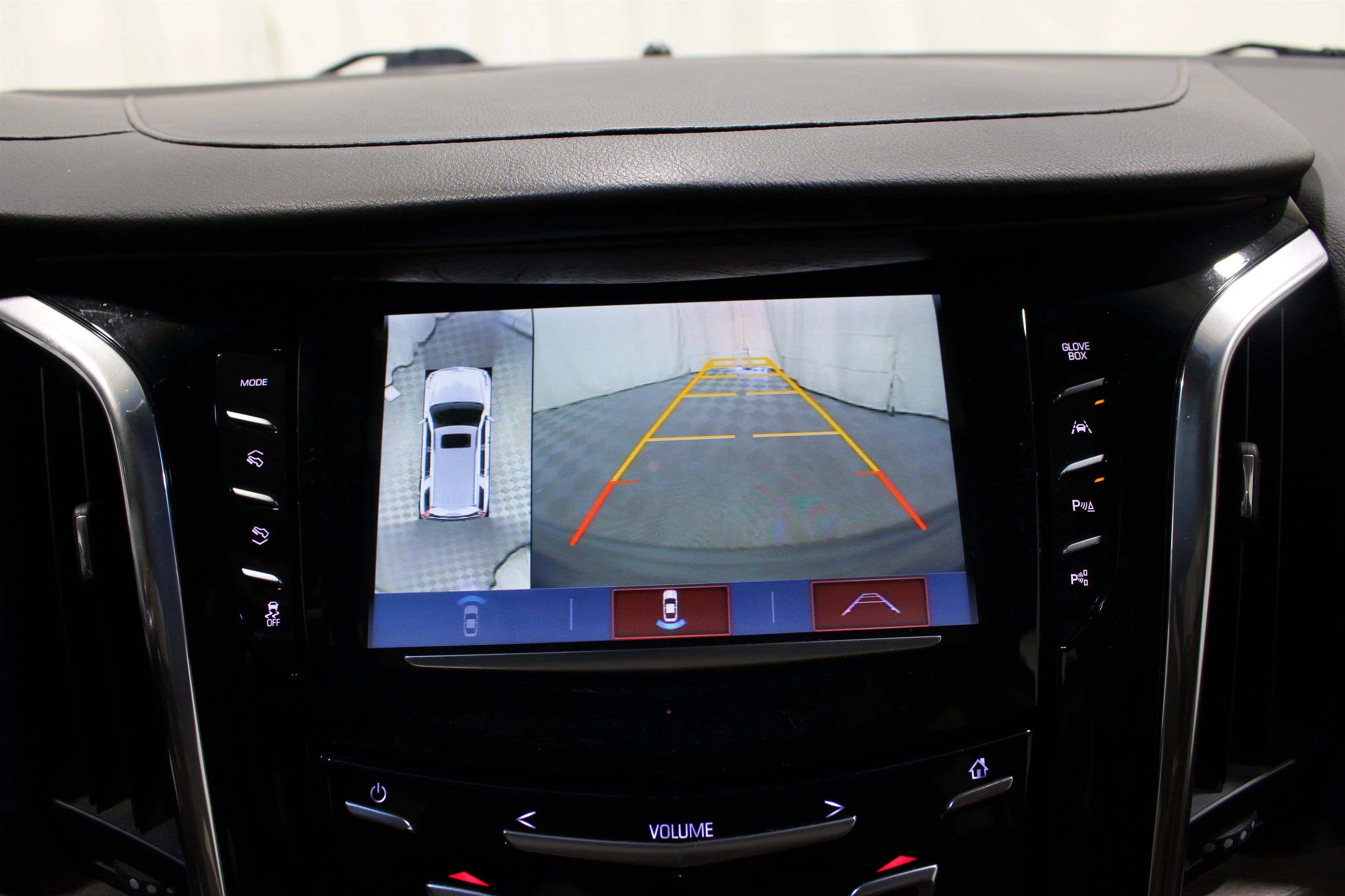 Used 2017 Dark Granite Metallic Cadillac Luxury image 17