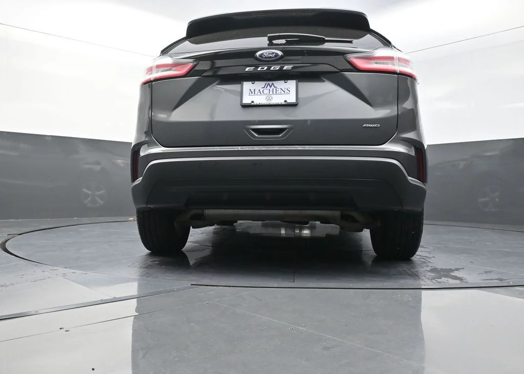 Used 2023 Gray Ford SE image 28