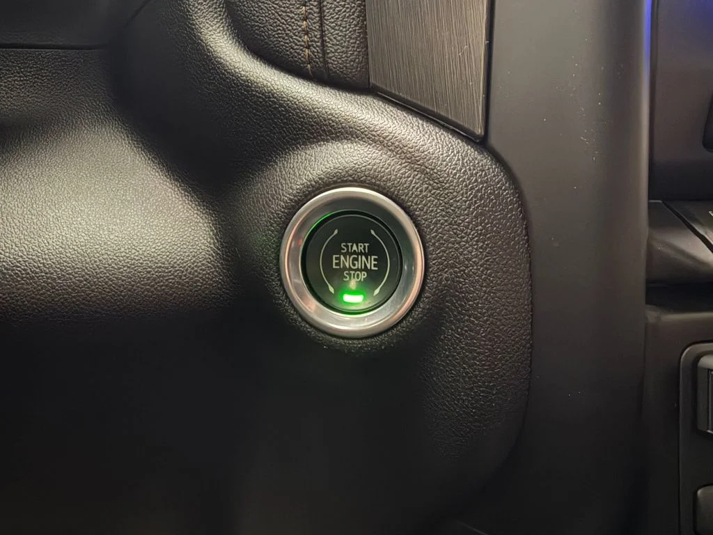 Used 2023 Summit White GMC AT4 image 13