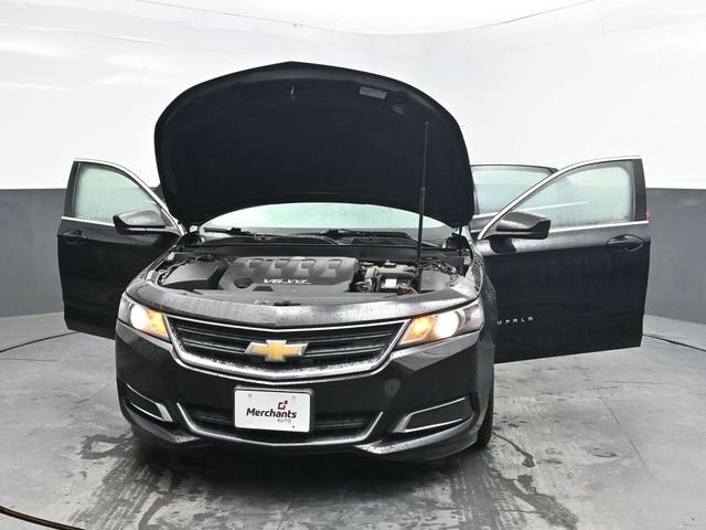 Used 2017 Black Chevrolet LS image 40