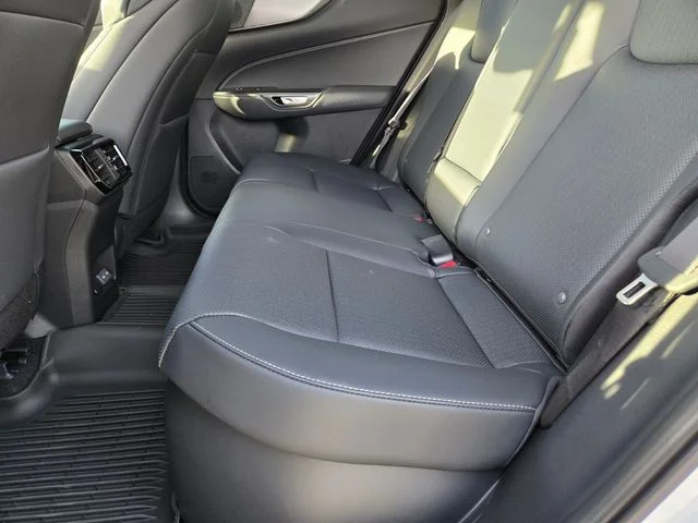 2026 Lexus NX 450h+ F-Sport - Photo 8