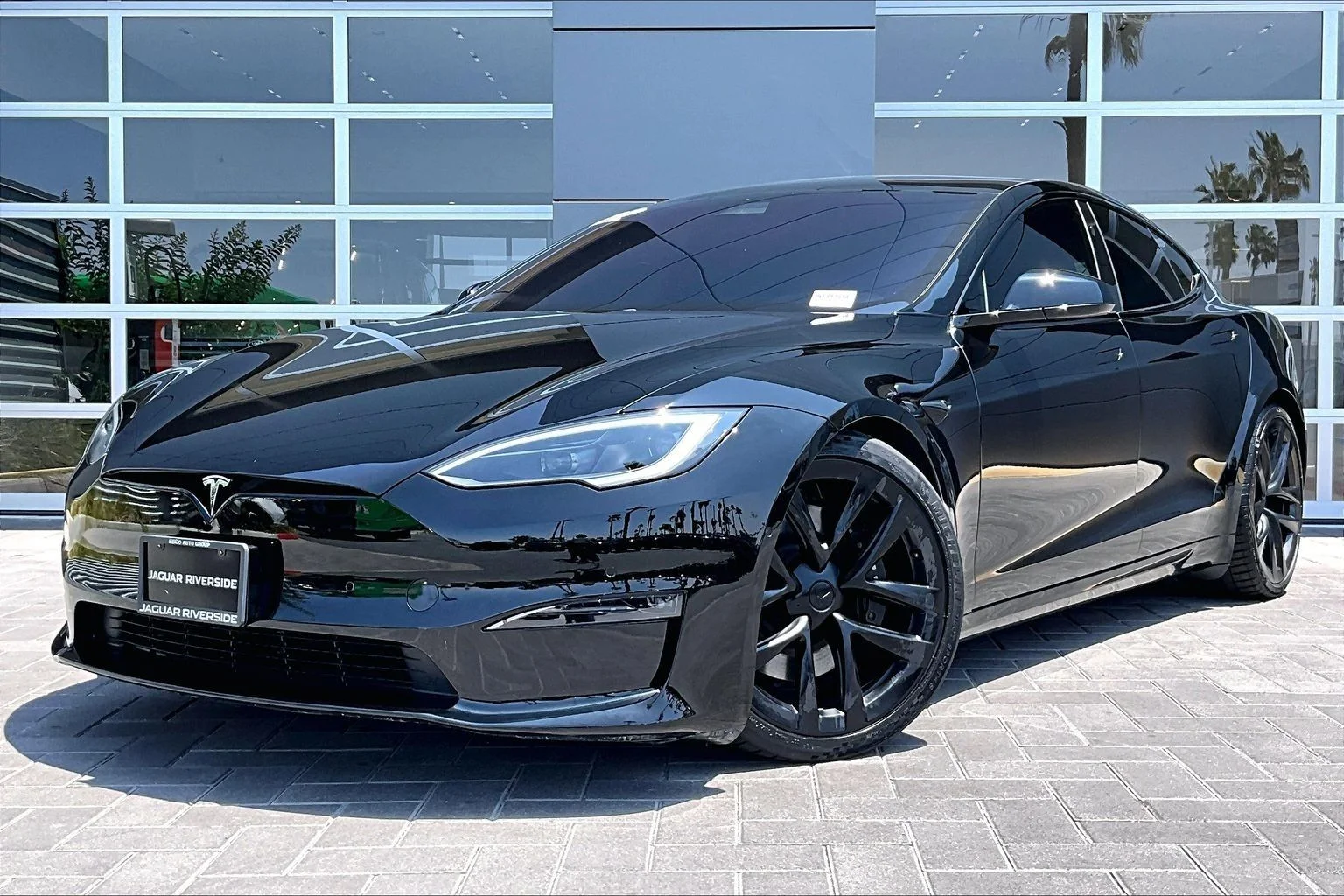 2022 Tesla Model S Plaid's photo