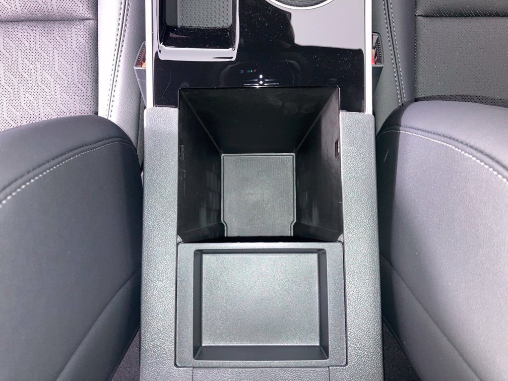 2027 Chevrolet Equinox LT - Photo 9