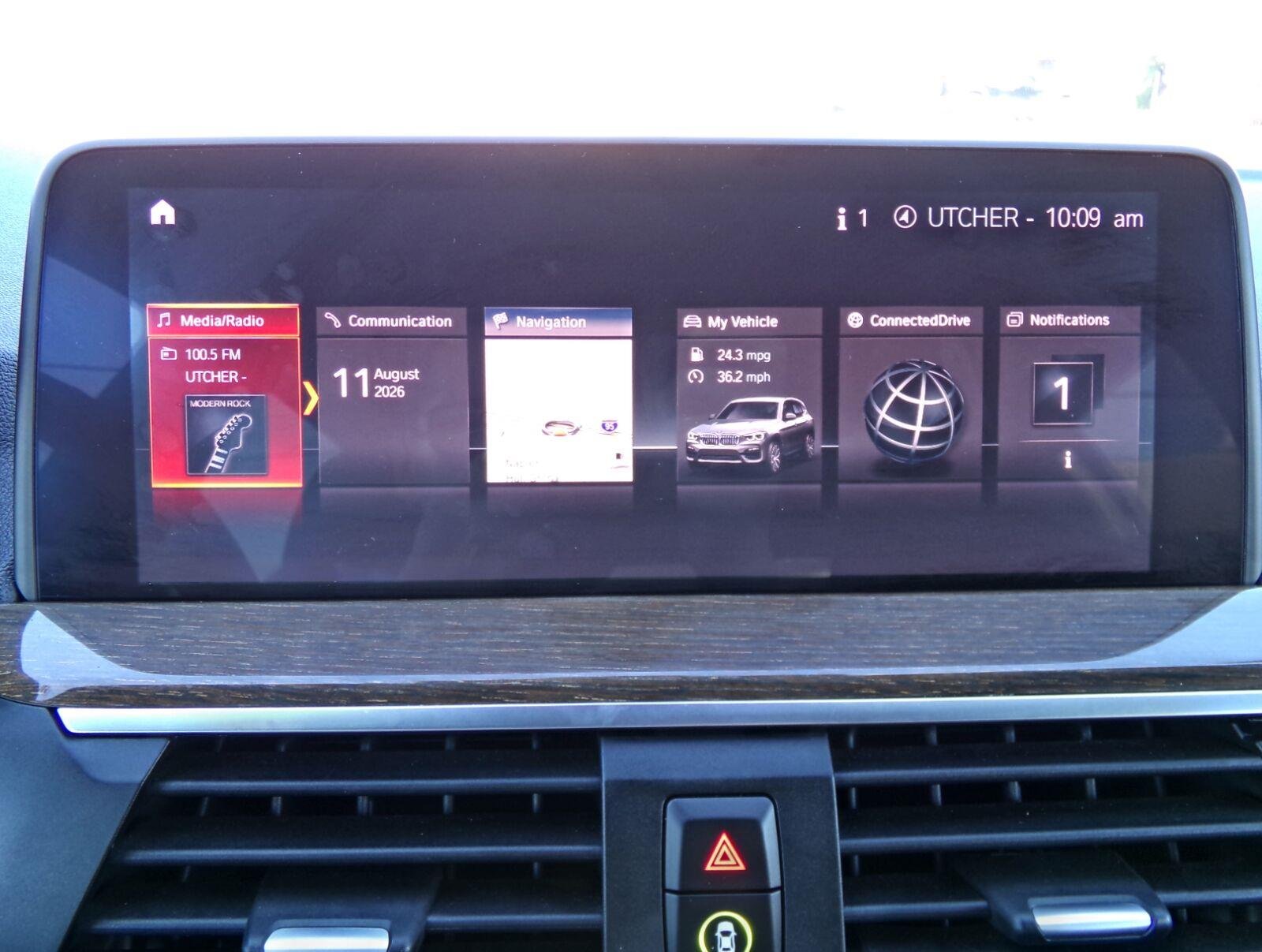 Used 2019 Jet Black BMW xDrive30i image 10