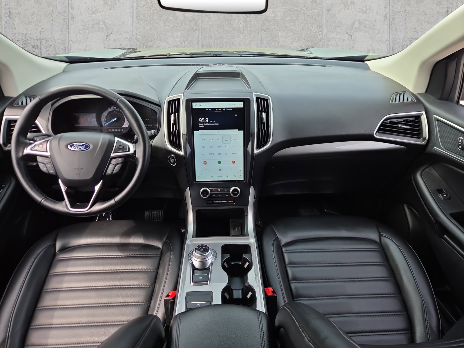2024 Ford Edge SEL - Photo 11