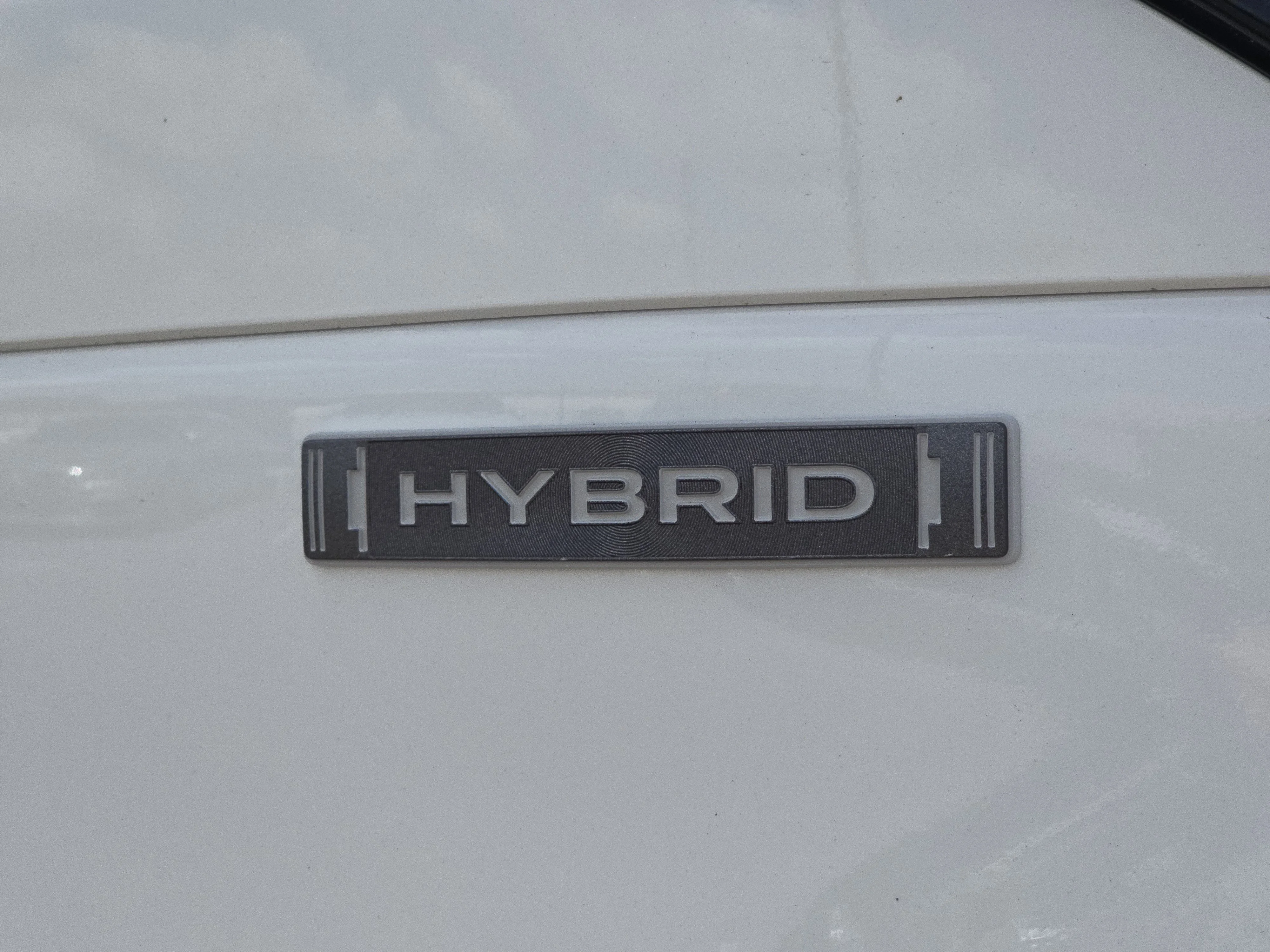 New 2026 Crystal White Pearl Subaru Premium Hybrid image 15