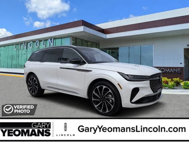 2024 Lincoln Nautilus Black Label