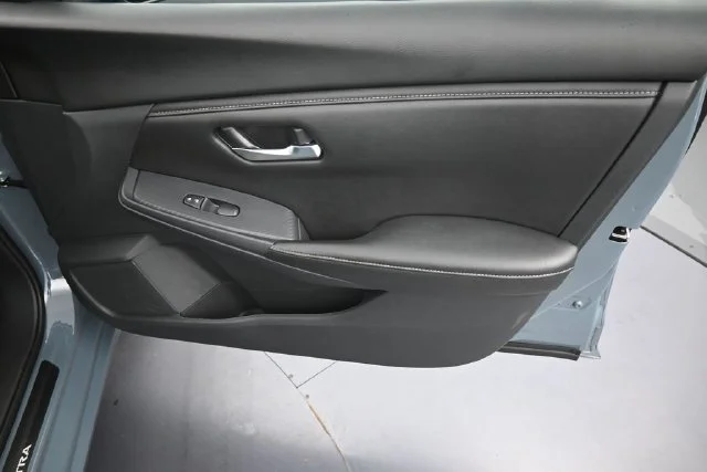 Used 2025 Gray Nissan SV image 11