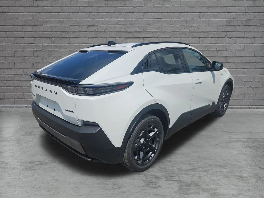 New 2026 COSMIC WHITE PEARL Subaru GT image 5