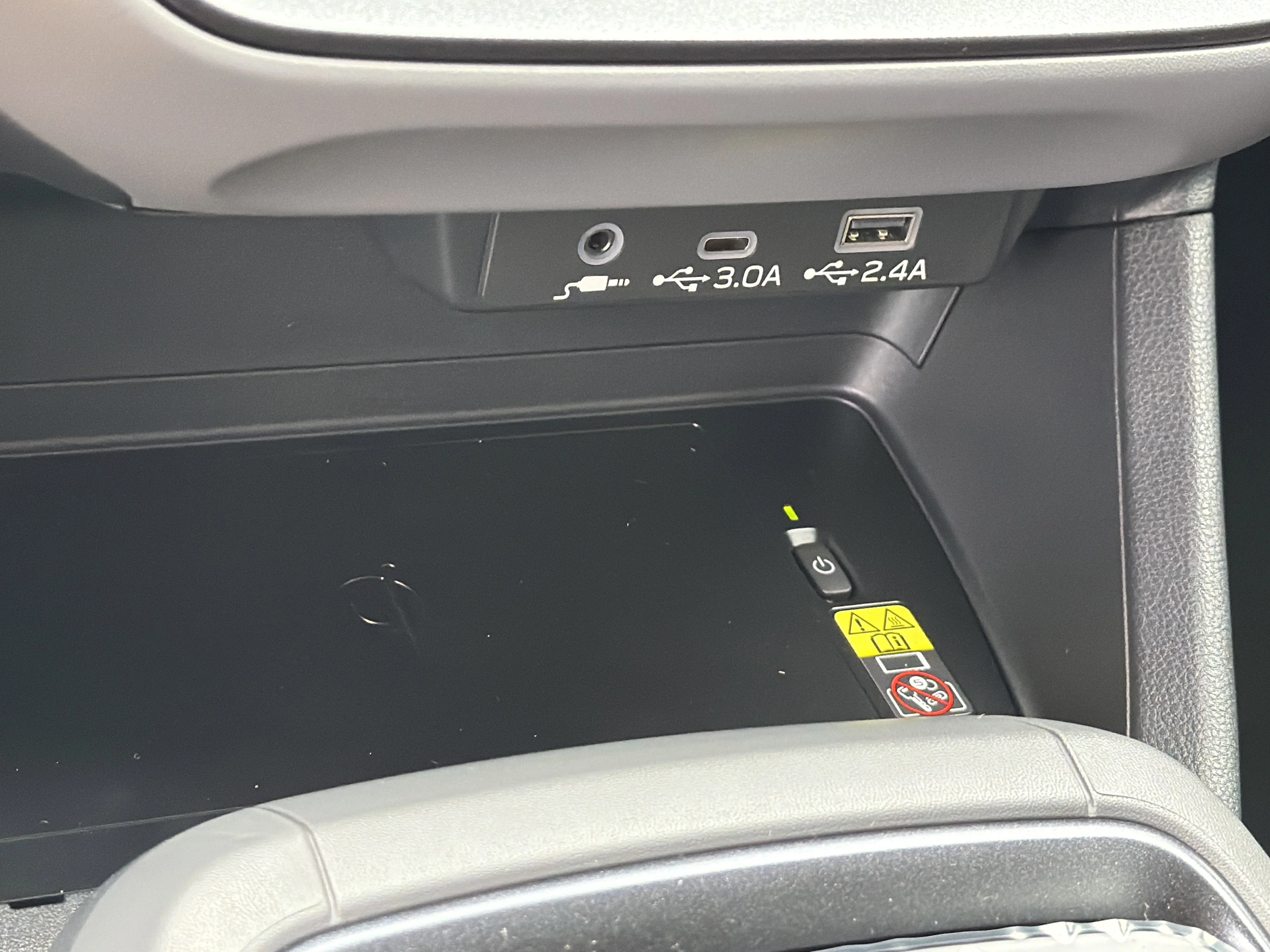 New 2026 CRYSTAL WHITE PEARL Subaru Limited Hybrid image 25
