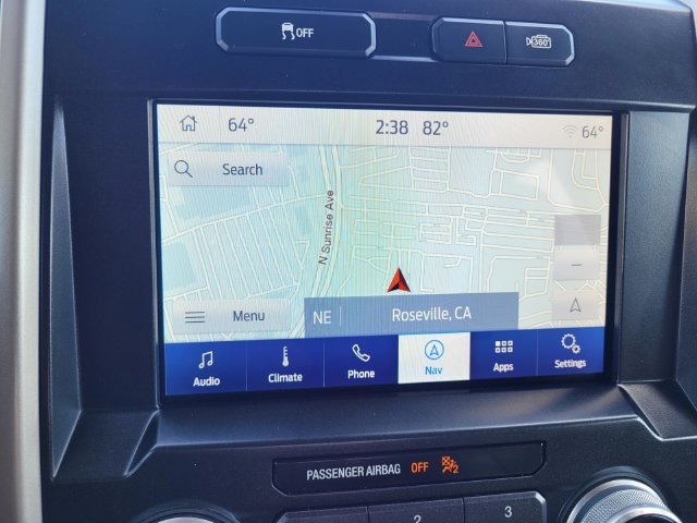 Used 2015  Ford Lariat image 16