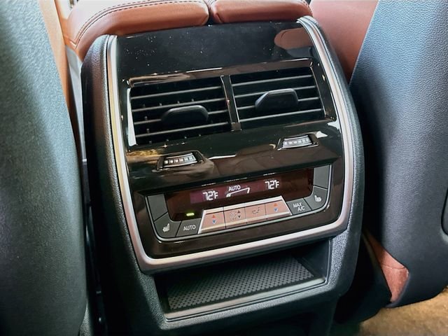 New 2027 White BMW xDrive40i image 19