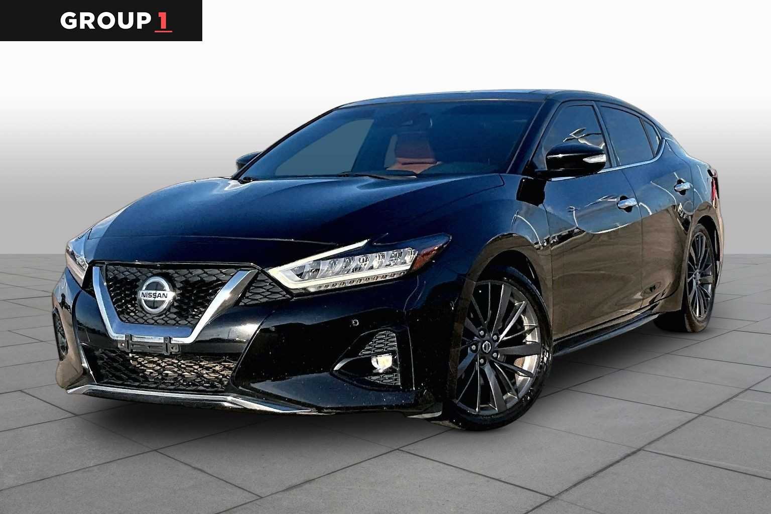 2020 Nissan Maxima Platinum's photo
