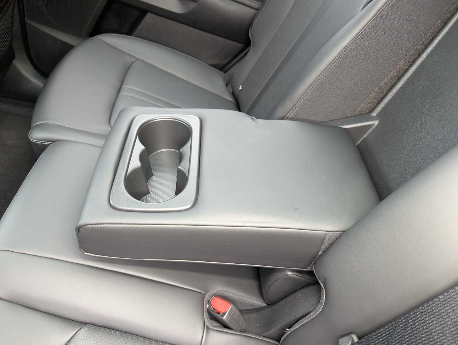 2026 Kia Sorento S - Photo 18