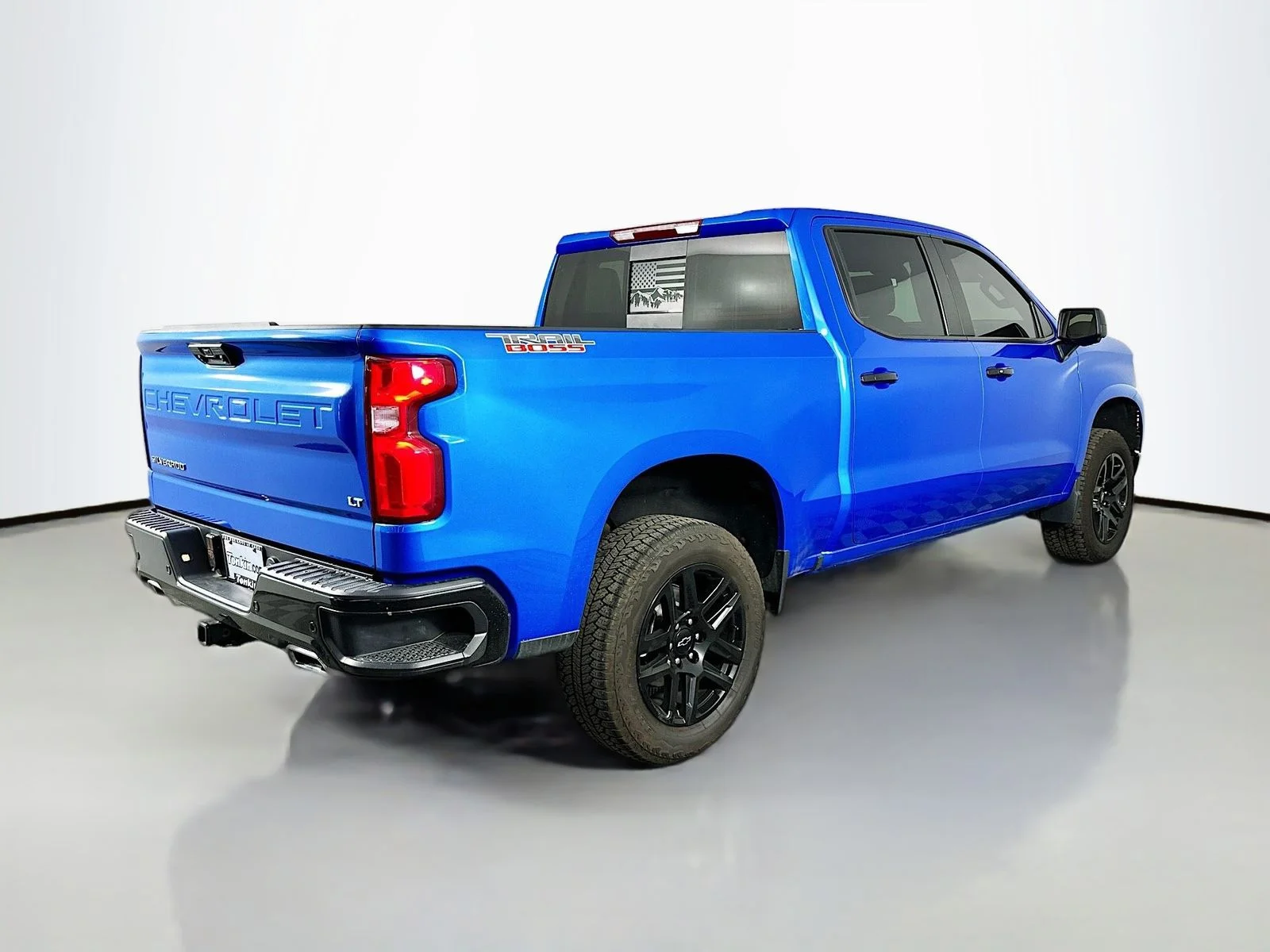 Used 2025 Riptide Blue Metallic Chevrolet LT Trail Boss image 11