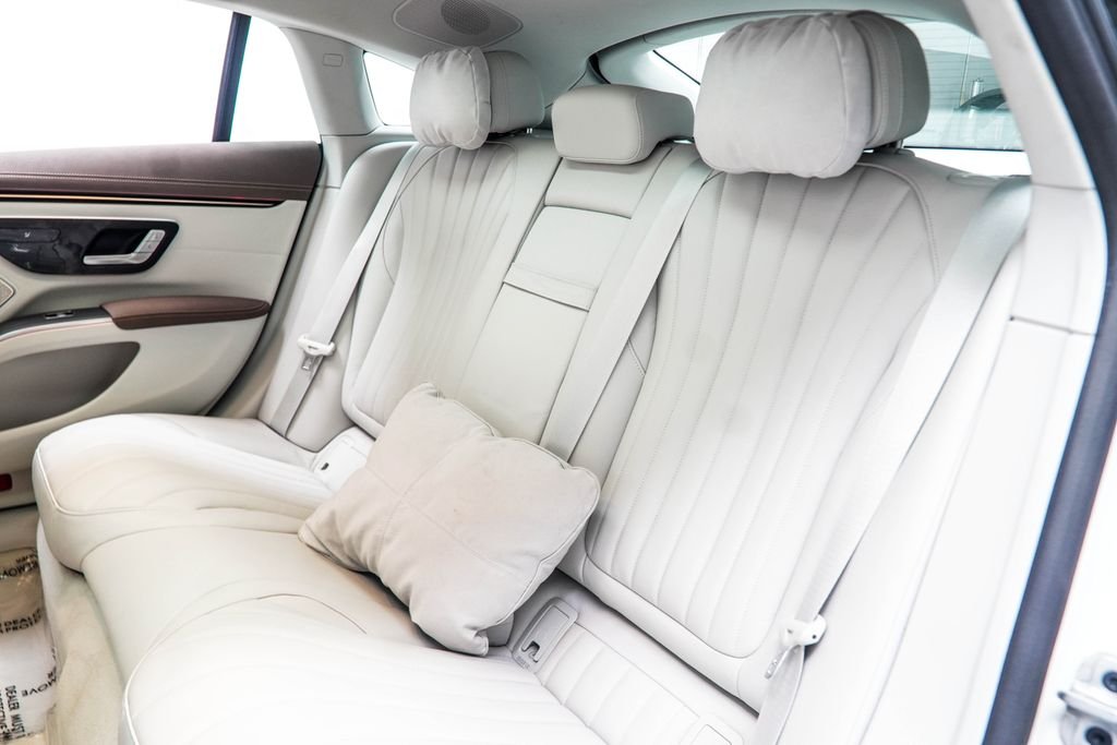 Used 2023 White Mercedes-Benz 580 image 48