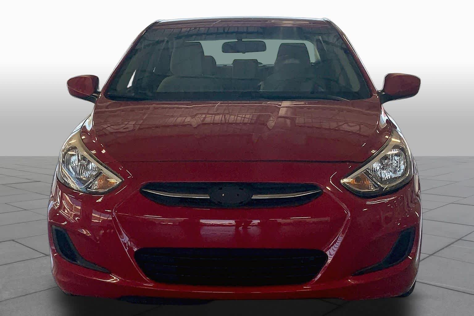Used 2016 Boston Red Metallic Hyundai SE image 4