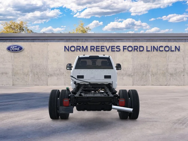 New 2026 Oxford White Ford F-550® XL image 30