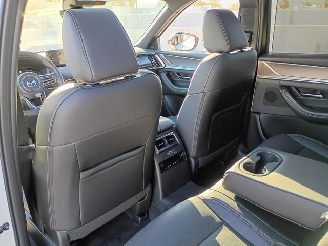 2026 Mazda CX-70 Premium Package - Photo 18