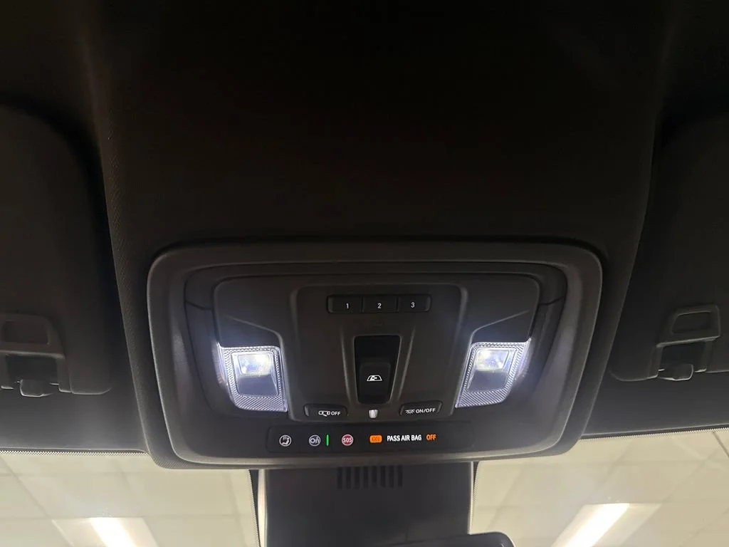 New 2026 Onyx Black GMC SLT image 17