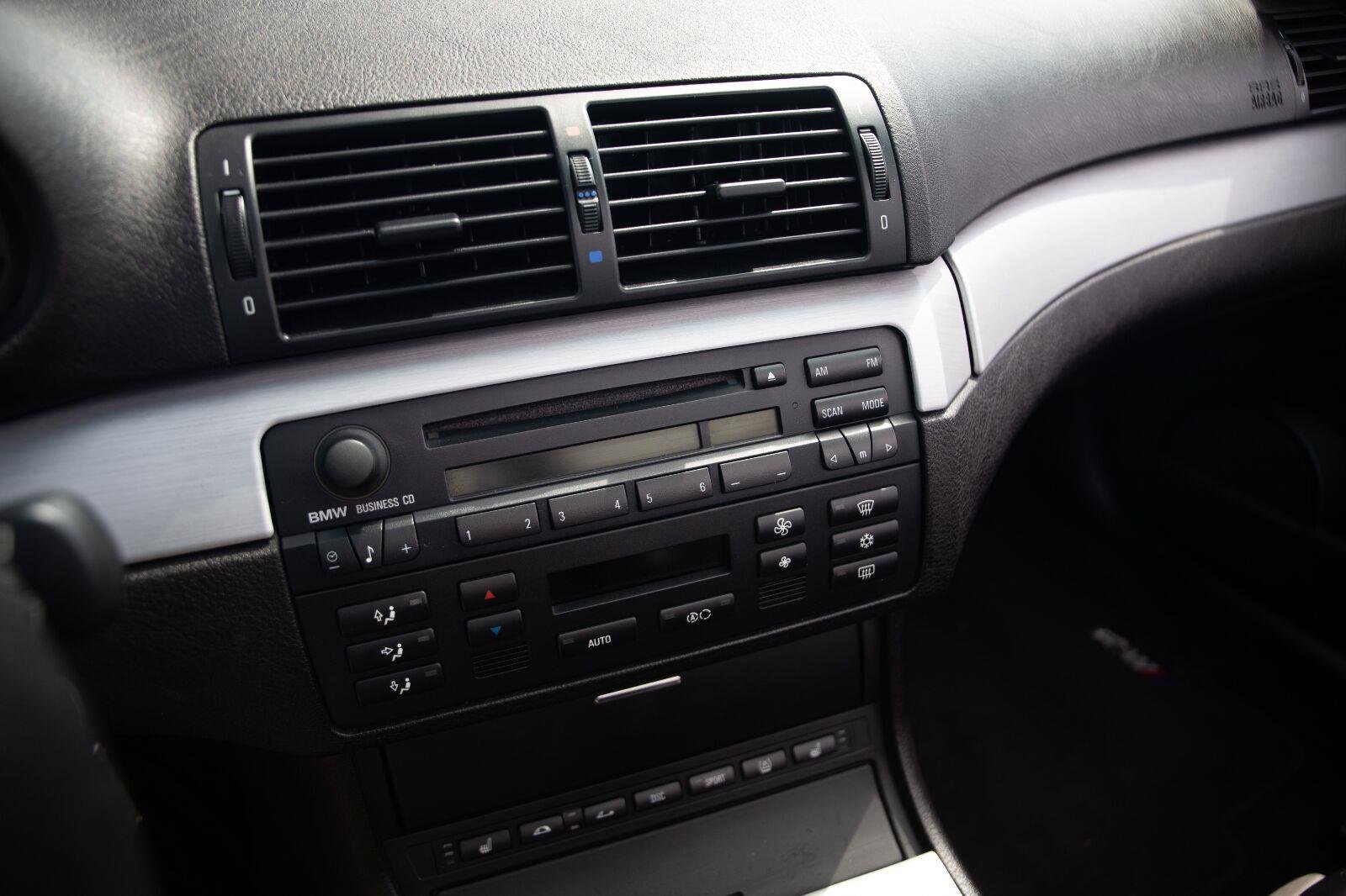Used 2005 BLACK BMW M3 image 8