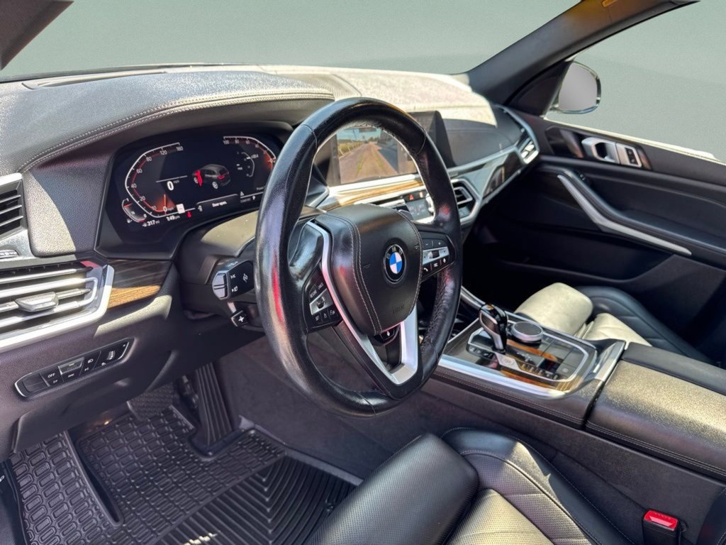Used 2023 Dark Graphite BMW xDrive40i image 12