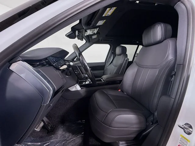 New 2026 Fuji White Land Rover SE image 11