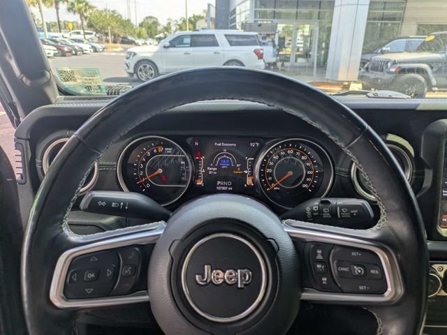 Used 2019 Gray Jeep Unlimited Sahara image 30