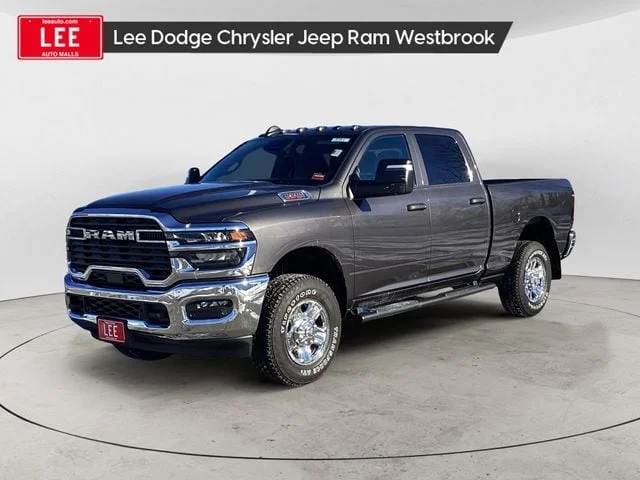 2026 Ram 2500 TRADESMAN CREW CAB 4X4 6'4 BOX